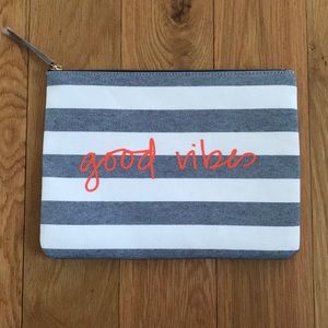 Stella & Dot NWOT All In Pouch